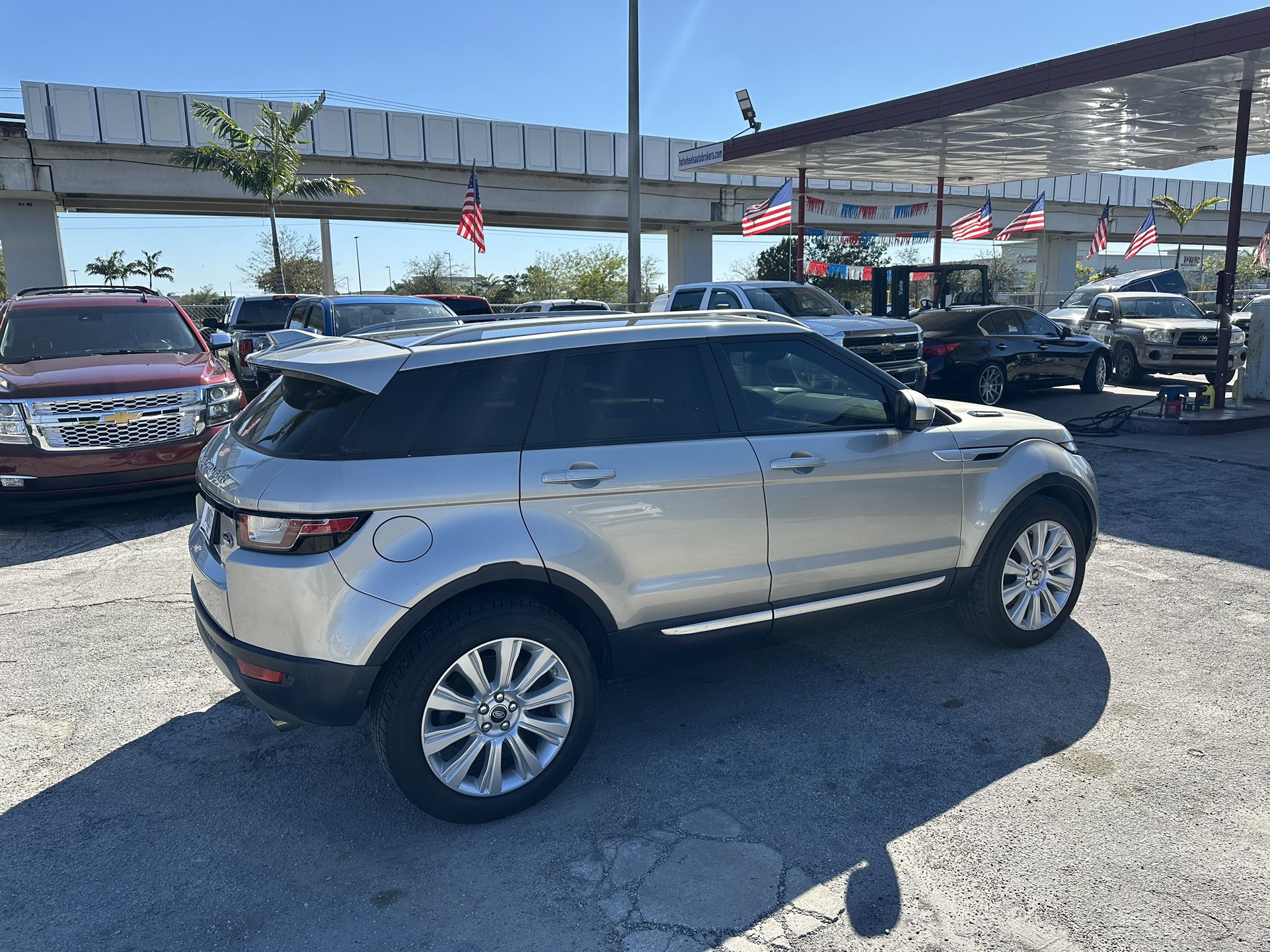 used 2017 Land Rover evoque - engine