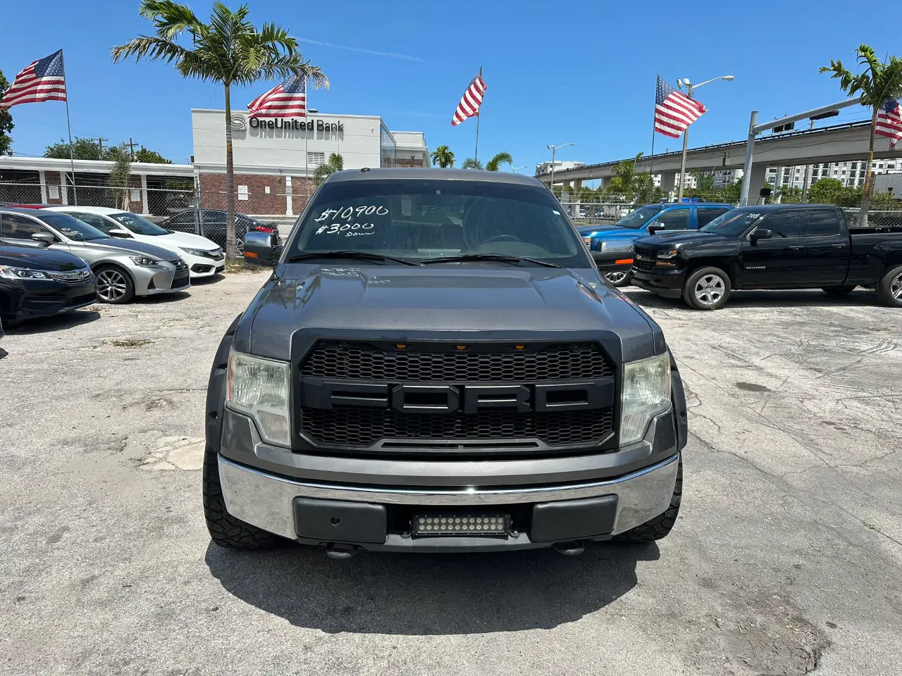 used 2010 Ford F-150 - front view 2