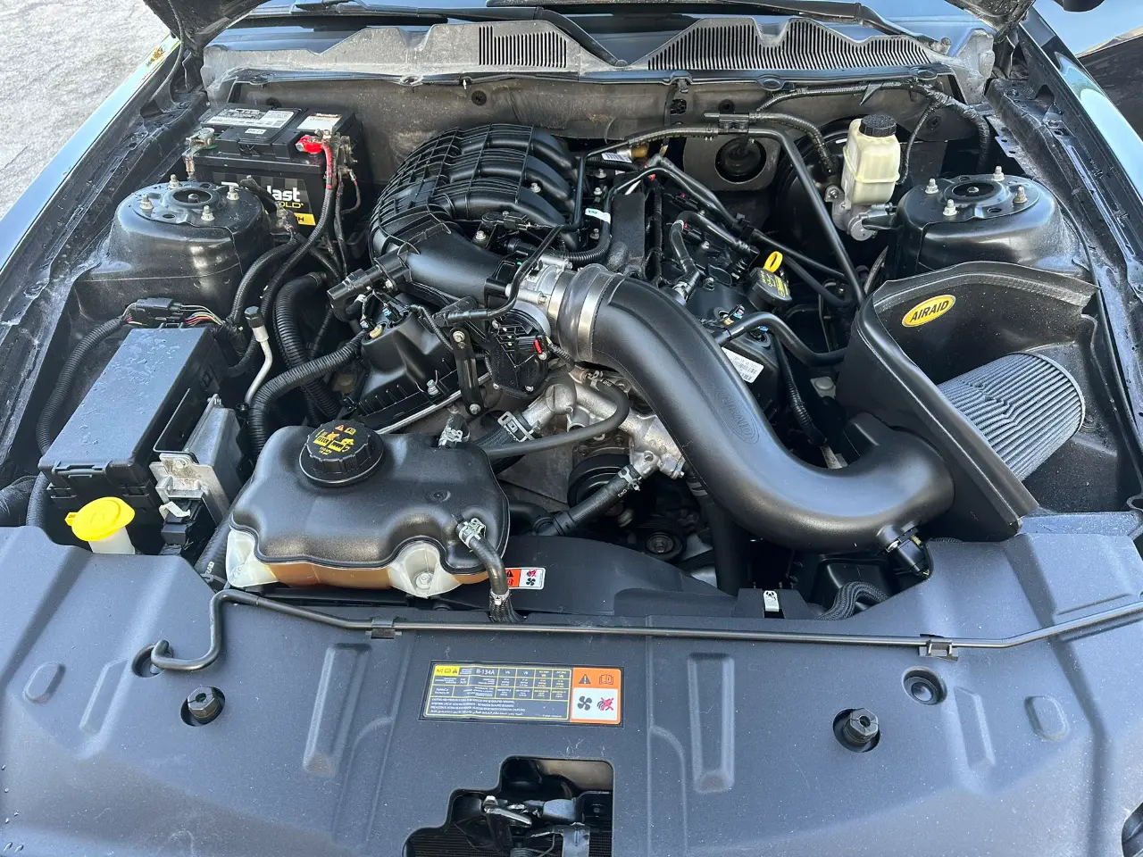 used 2014 Ford Mustang - engine view