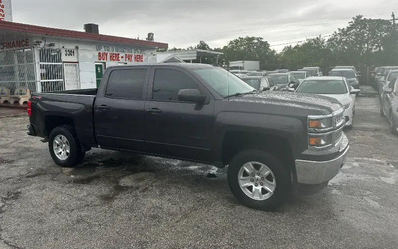 2015 Chevrolet Silverado for sale in Miami, FL