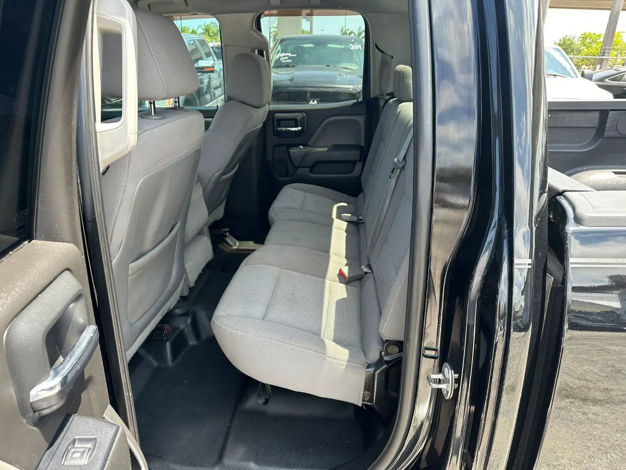 used 2015 Chevrolet Silverado 1500 - interior view 2