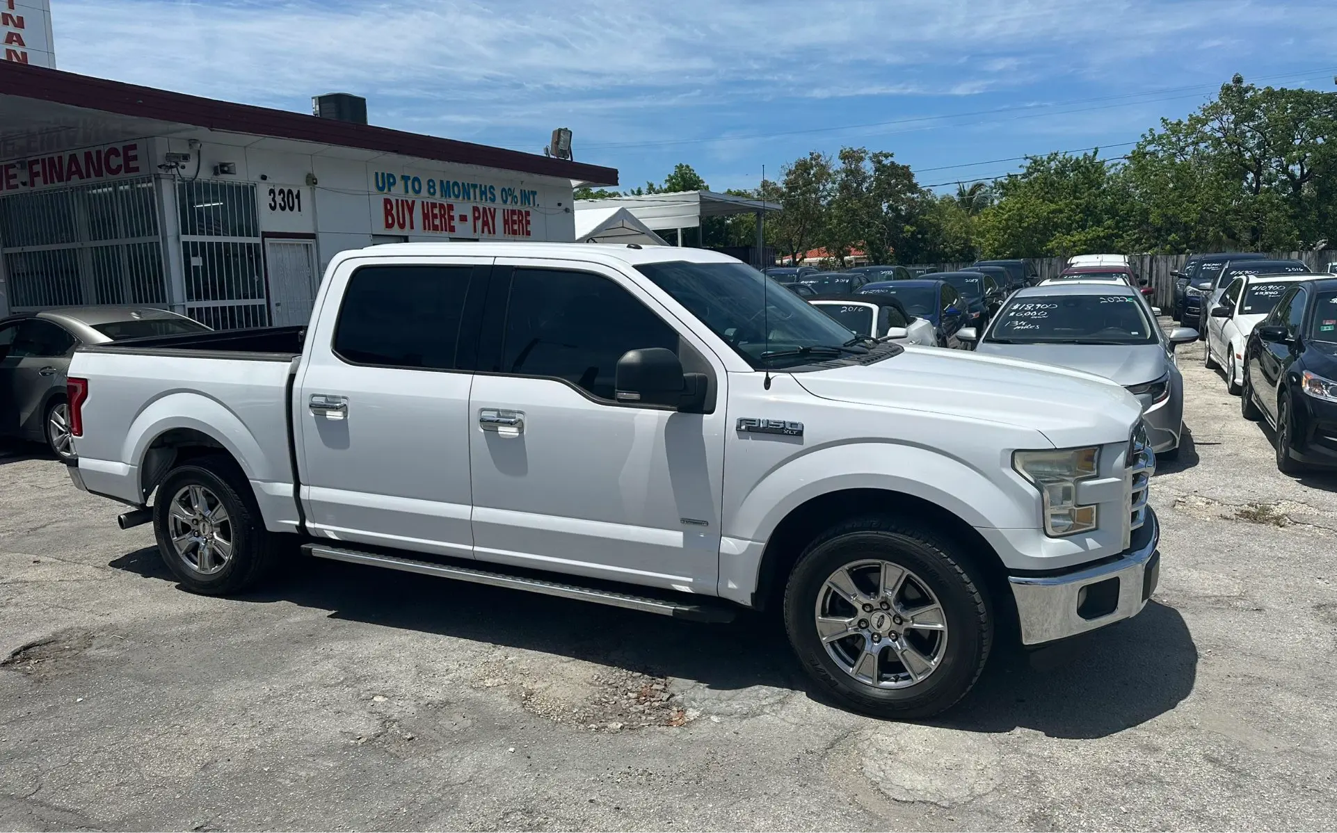 used 2015 Ford F-150 - front view 1