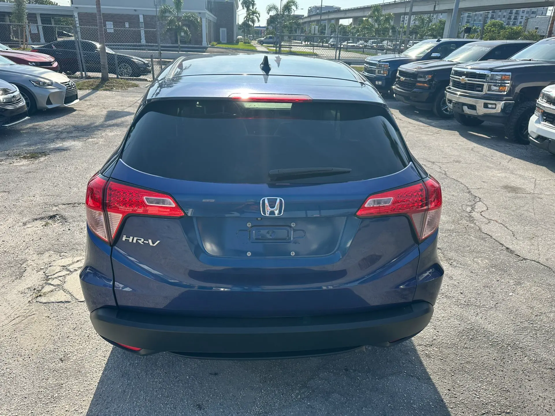 used 2016 Honda Hr-v - back view