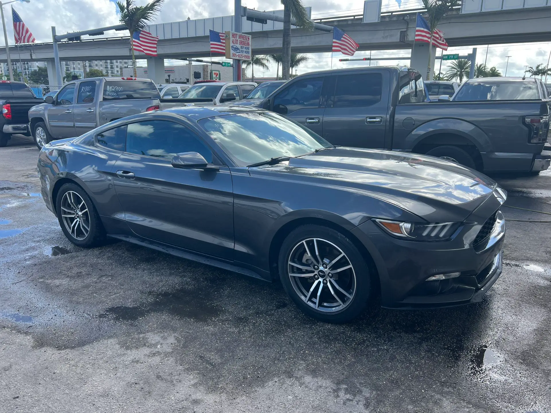 used 2017 Ford Mustang - front view 1