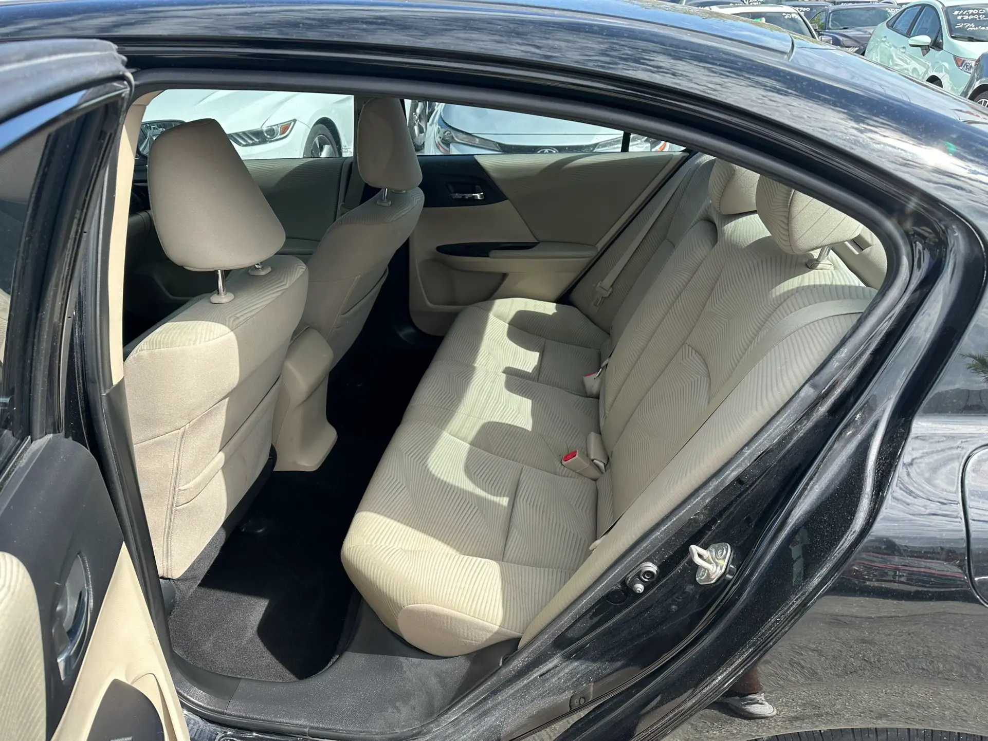 used 2017 Honda Accord - interior view 1