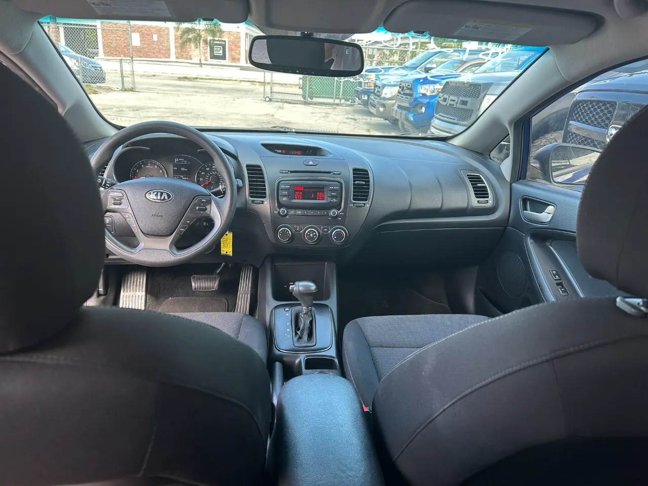 used 2017 Kia Forte - interior view 1