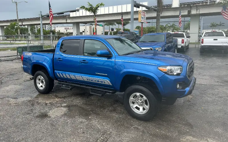 2018 Toyota Tacoma for sale in Miami, FL