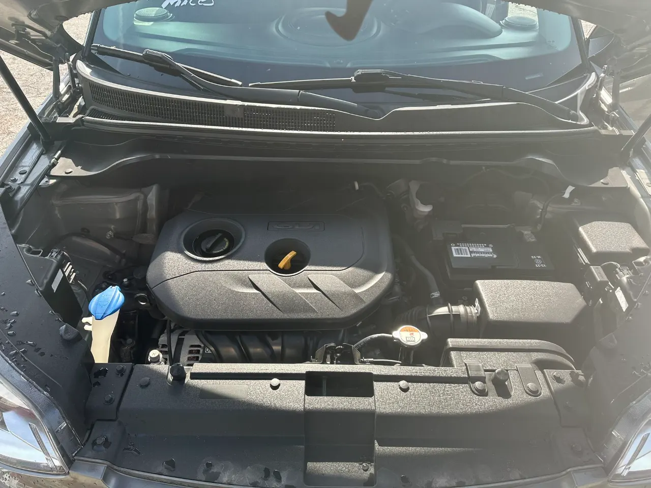 used 2019 KIA Soul - engine view