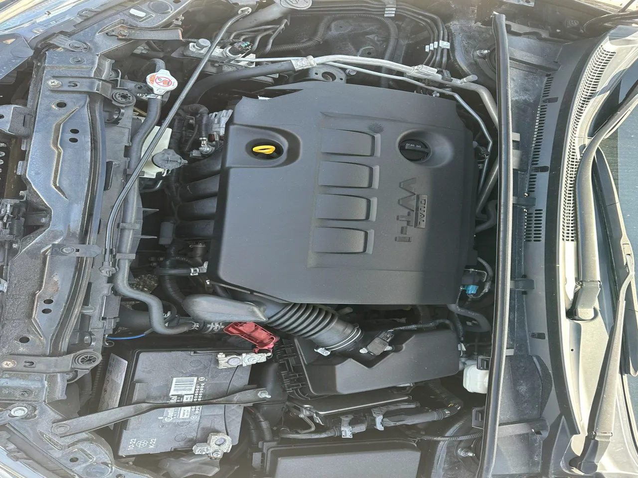 used 2019 Toyota Corolla - engine view