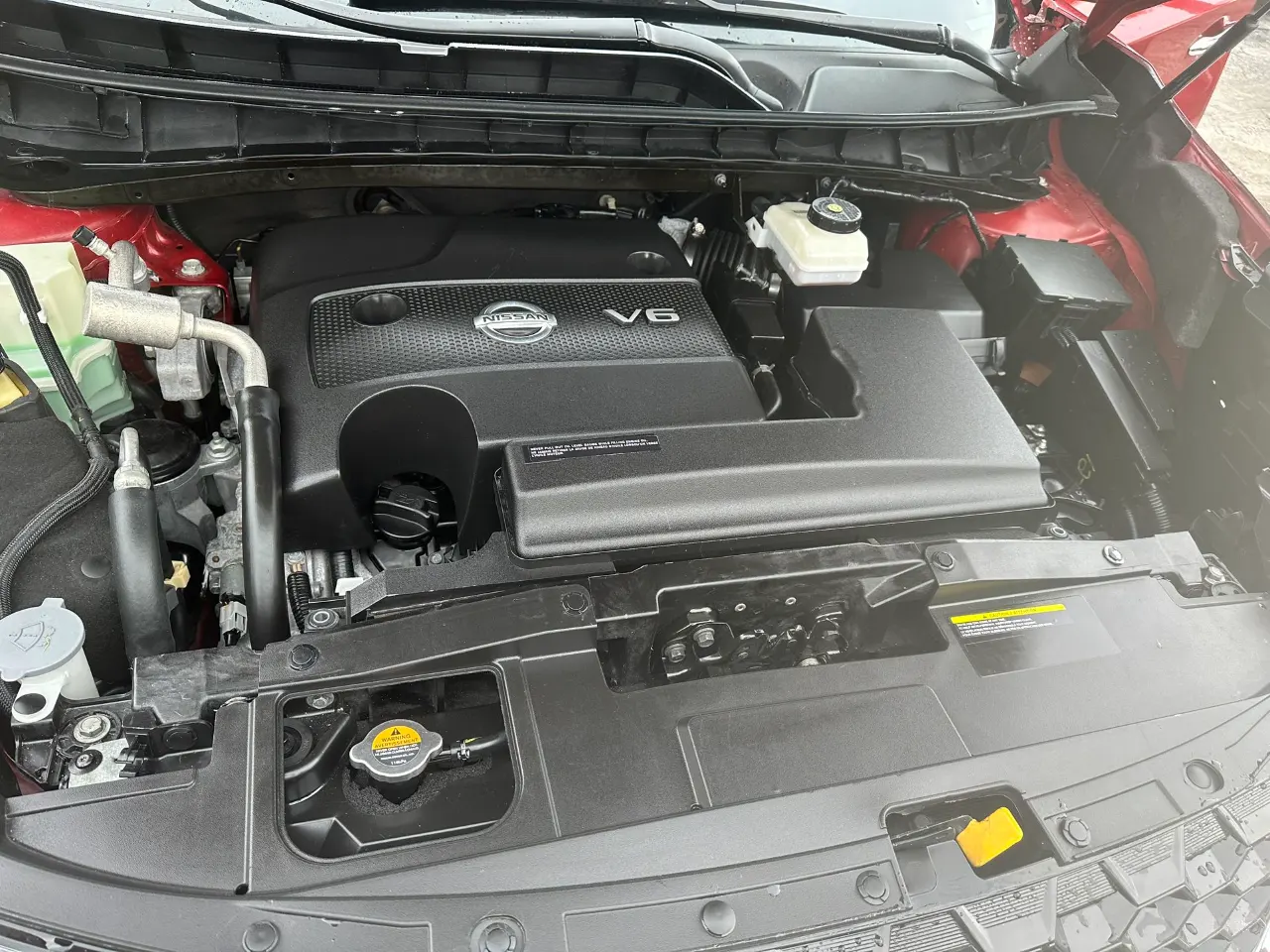 used kia forte - engine view