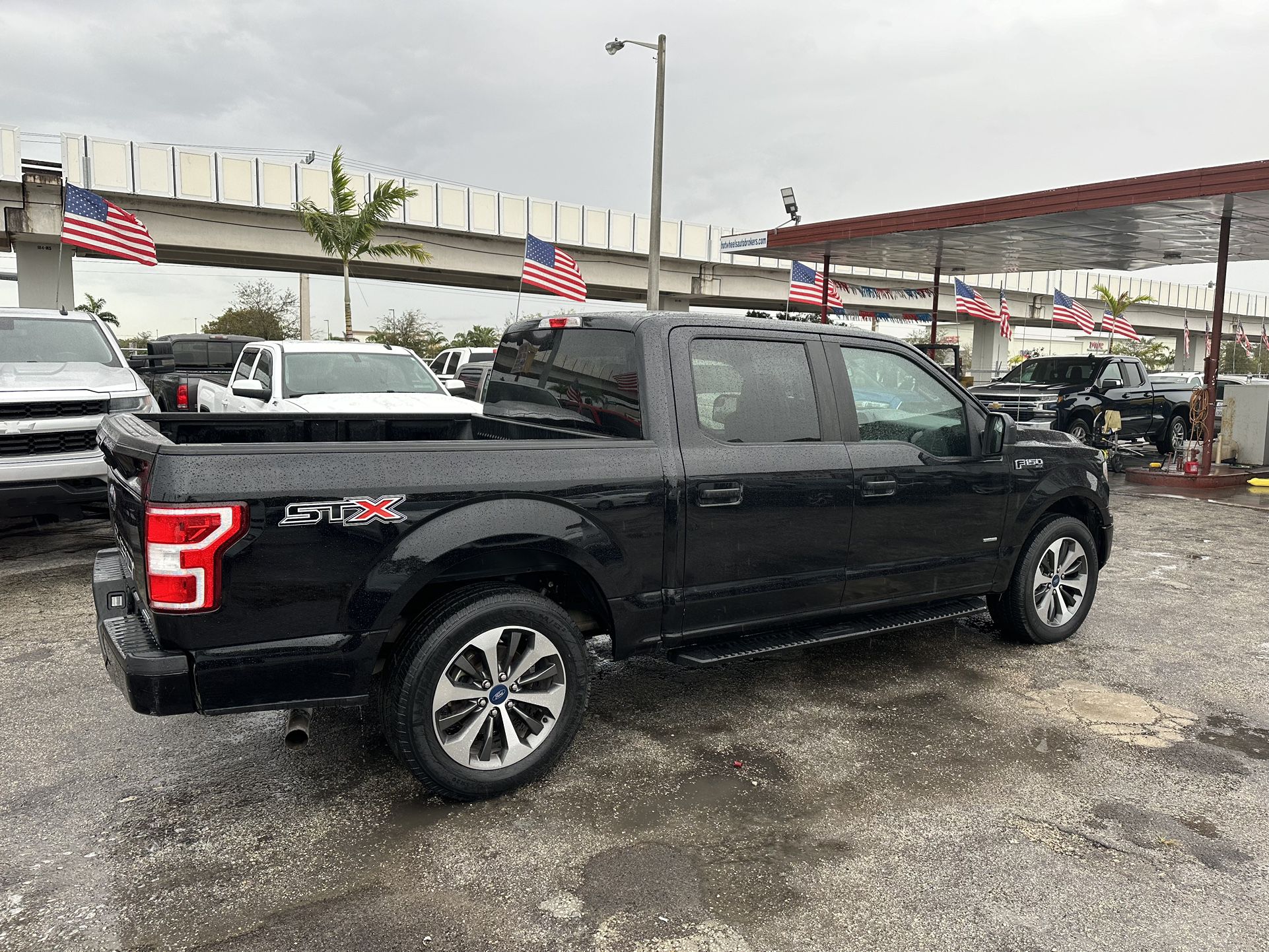 used 2019 ford f150 - back view