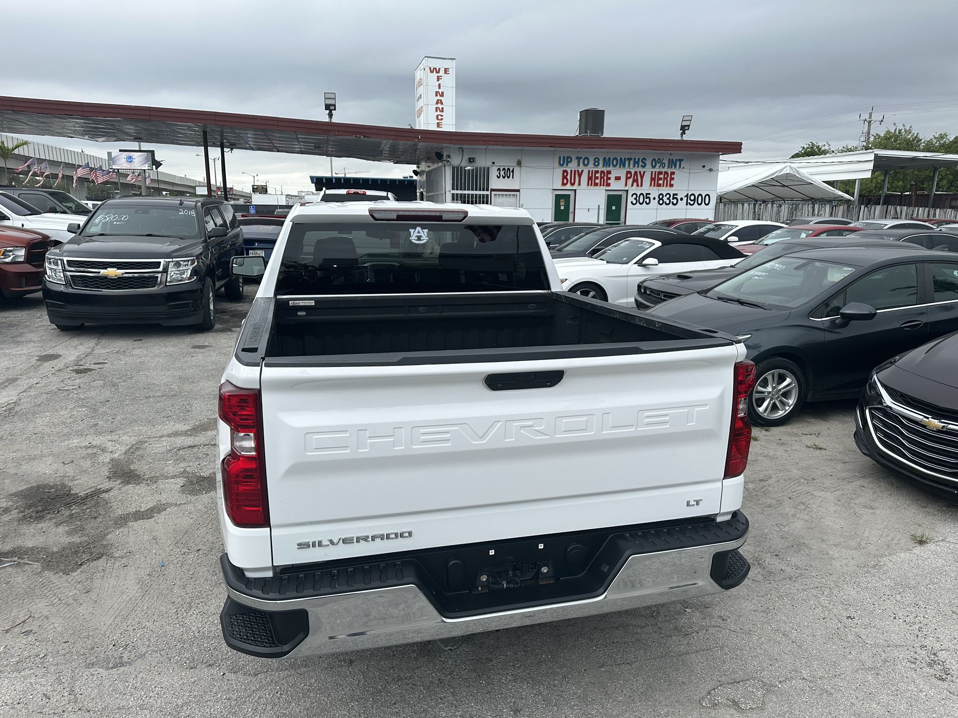 used 2020 chevy silverado - interior view 1