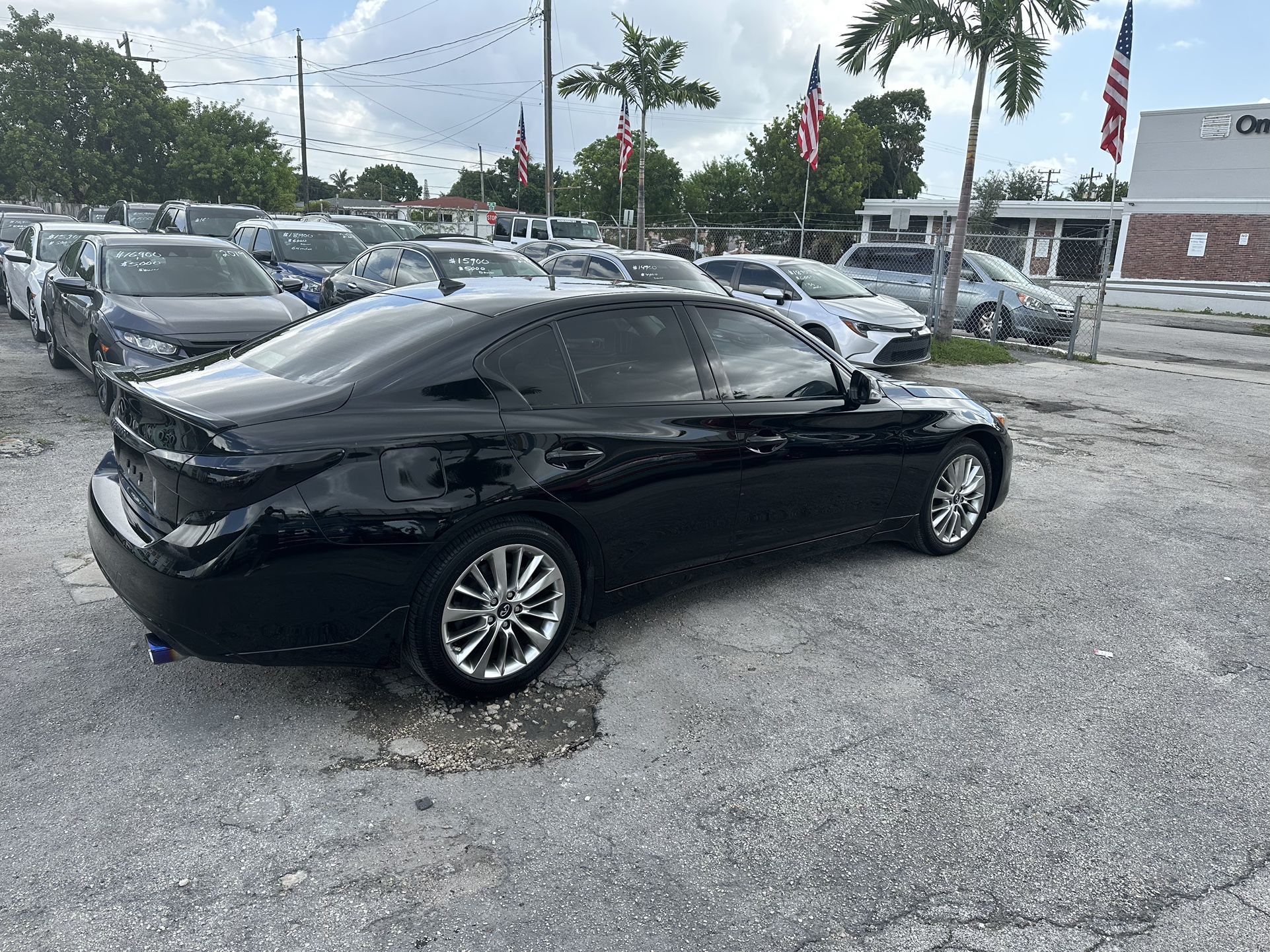 used 2019 infiniti q50 - front view 2