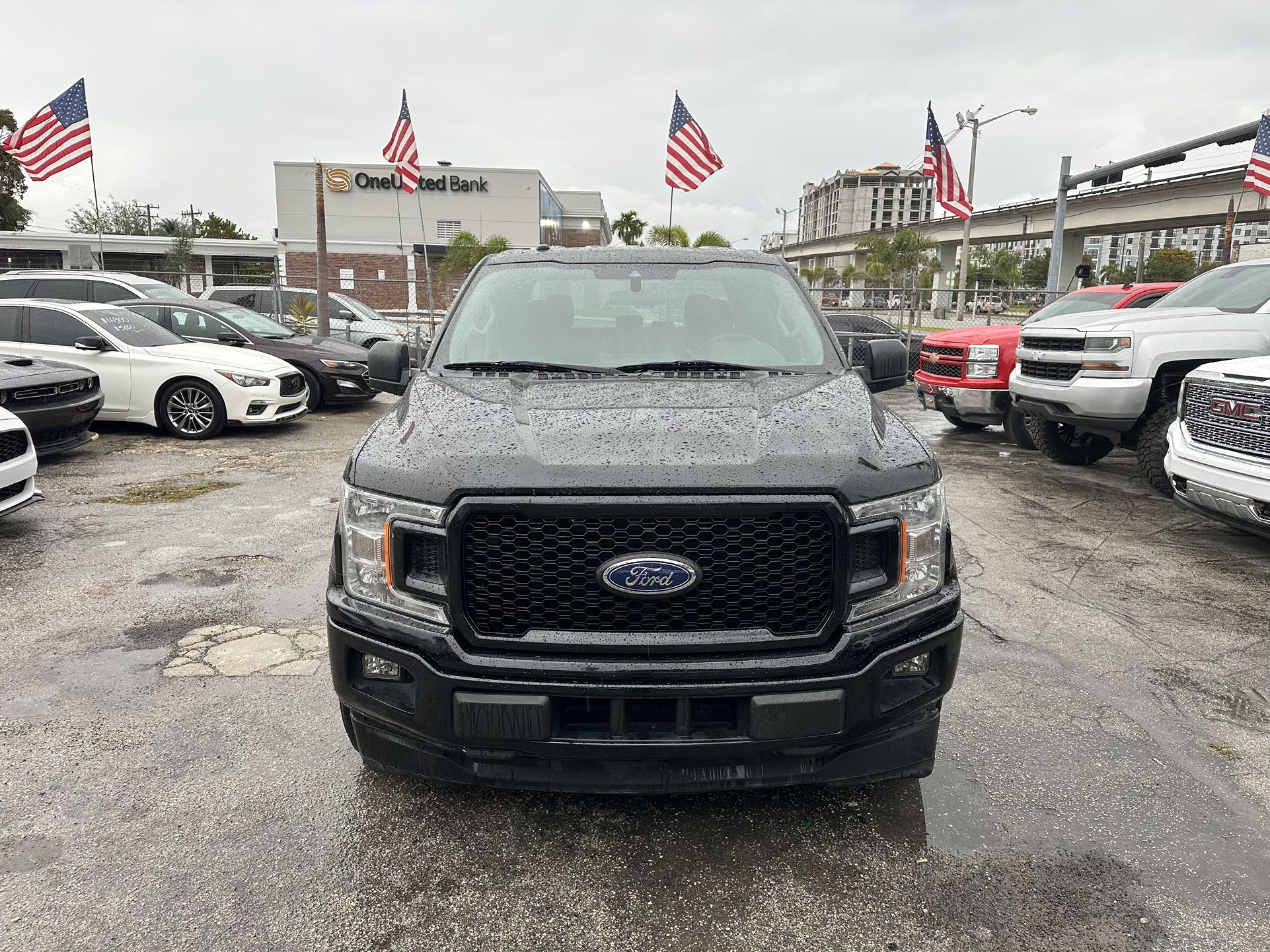 used 2019 ford f150 - front view 1