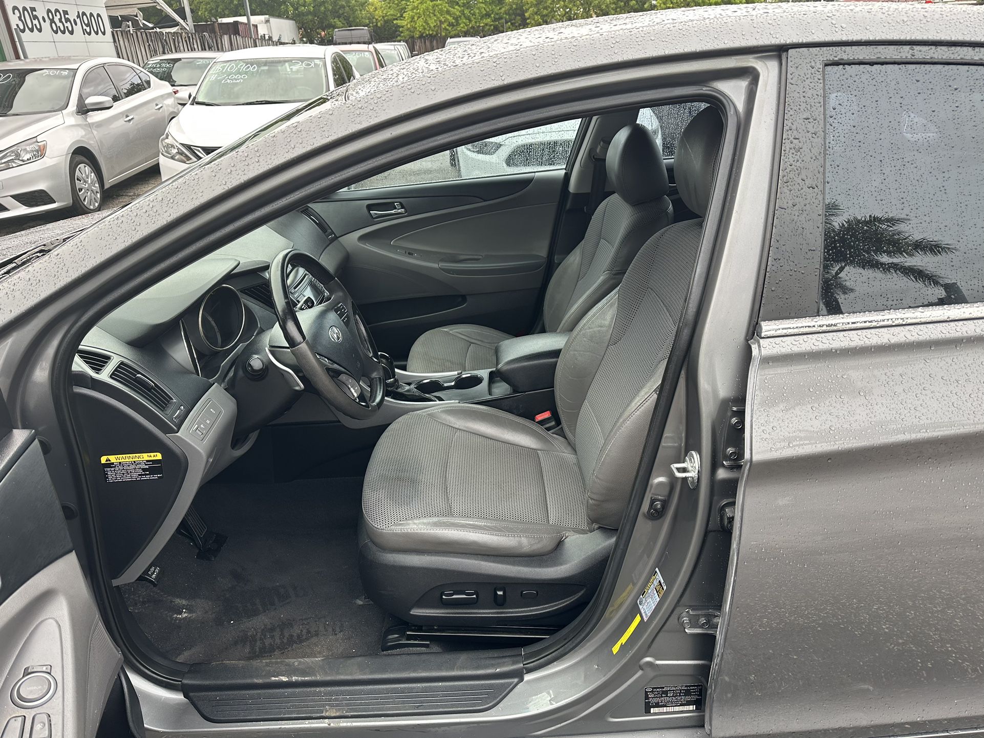 used hyundai sonata - interior view 1