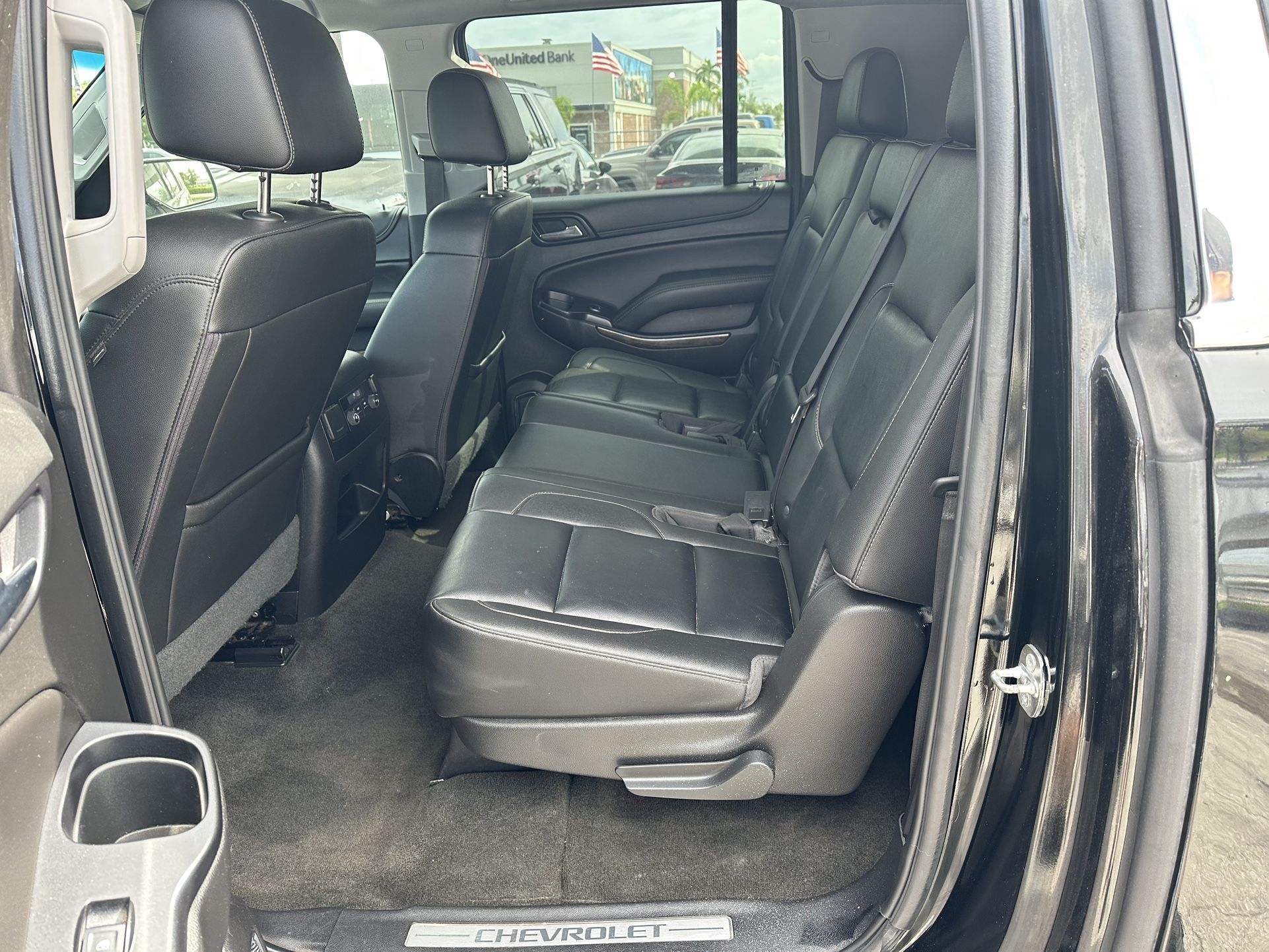 used 2018 Chevy Suburban Black - interior view 2