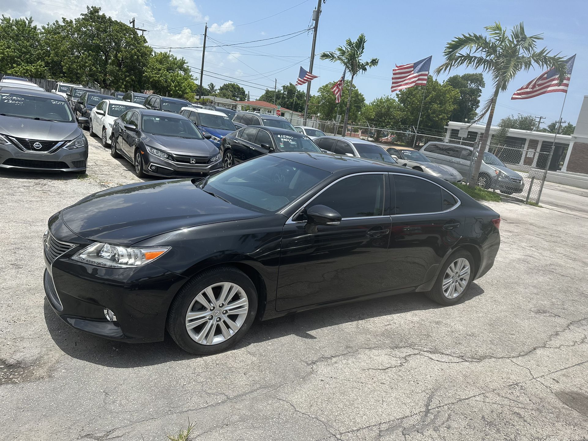 used 2014 lexus ES 350 - front view 2