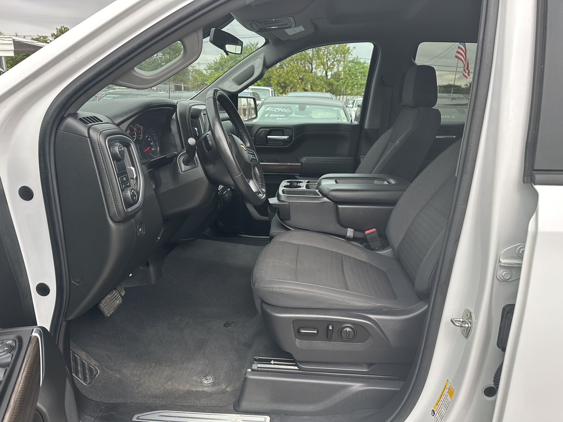 used 2020 chevy silverado - interior view 2