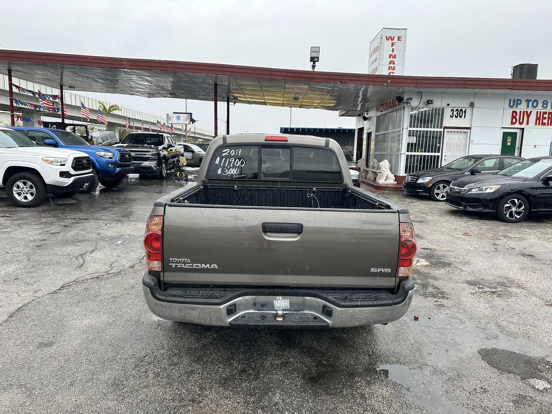 used 2011 TOYOTA TACOMA - interior view 1